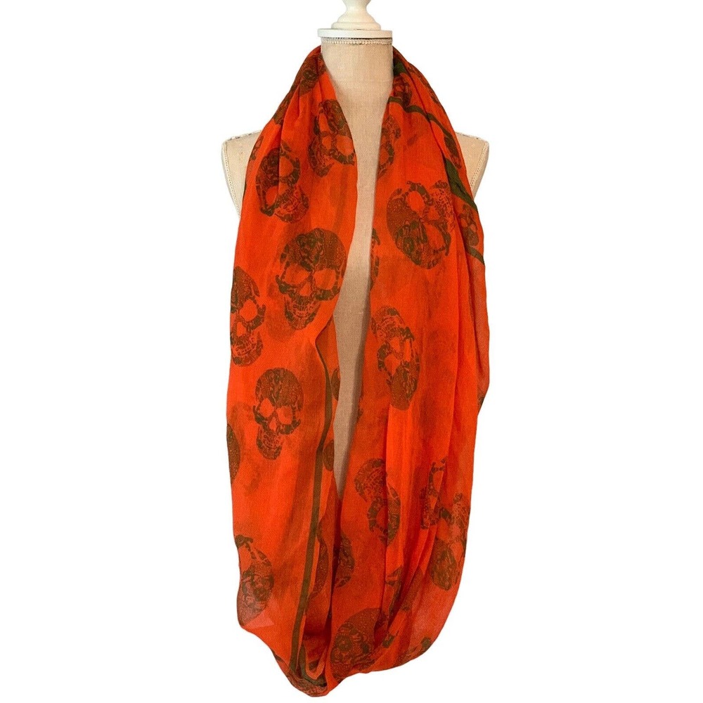 Natasha Women's Orange Green All Over Skull Pattern Infinity Scarf 35.5 X 37.5 - Picture 2 of 8
